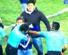 El presidente de un club boliviano agrede al árbitro después de cuatro expulsion