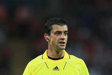 El húngaro Viktor Kassai, elegido mejor árbitro de 2011 por la IFFHS