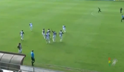 Un equipo celebrando un gol… y recibiendo otro