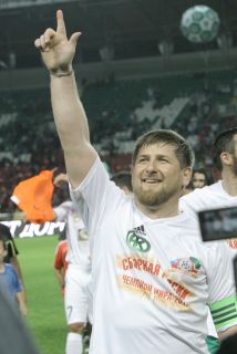 El presidente de Chechenia insulta al árbitro desde la megafonía