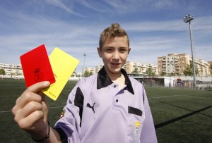 El árbitro que se fabricaba sus tarjetas en el parvulario