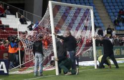 Unas porterías de 2,50 metros en la Primera División