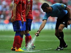 El espray de las barreras convence en España