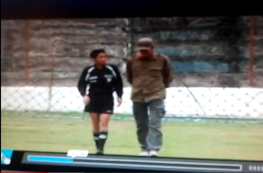 Duvi, el árbitro profesional más joven de Ecuador