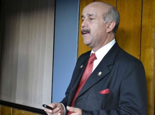 Un diputado de Costa Rica pide la renuncia de un árbitro