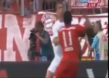 El árbitro pide disculpas por el penalti del Bayern
